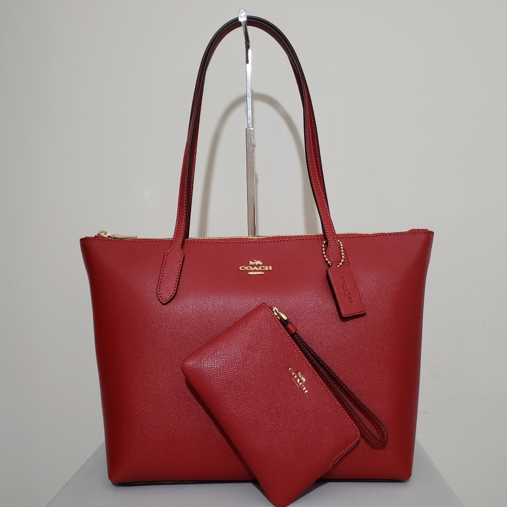 NWT!! COACH LIQUIDATION SALE!! PRICES 50% OFF NOW!!